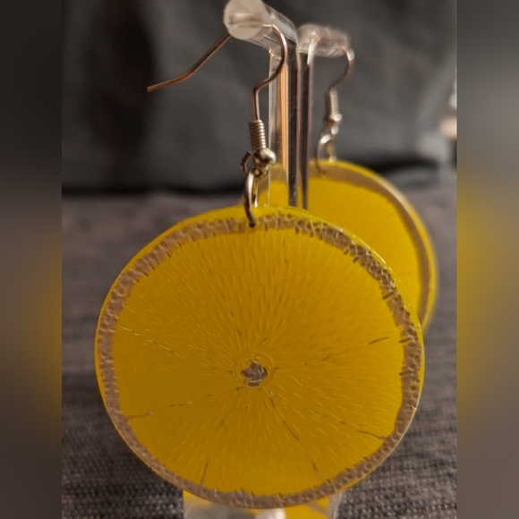 Jewelry - Lemon 🍋 Slice Earrings